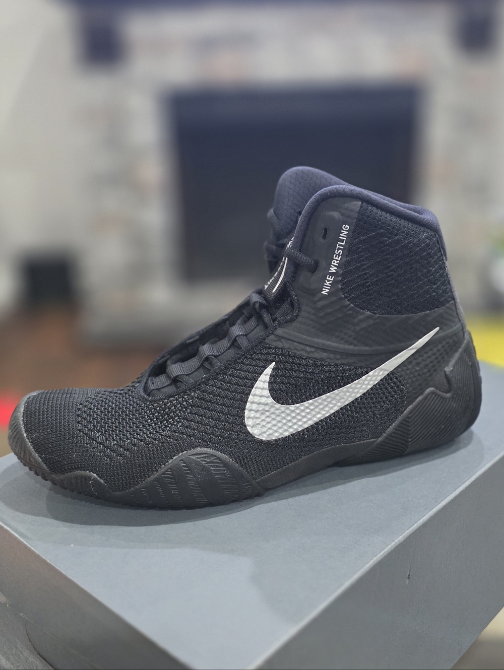 Nike Tawa Black White